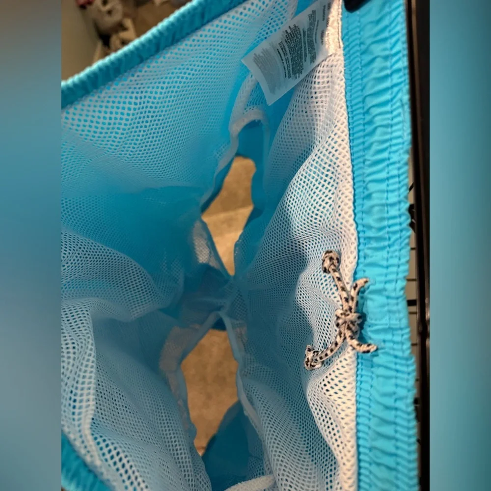 New Columbia PFG Omni shade Backcast Water Shorts Medium M Aqua Blue Men’s Swim